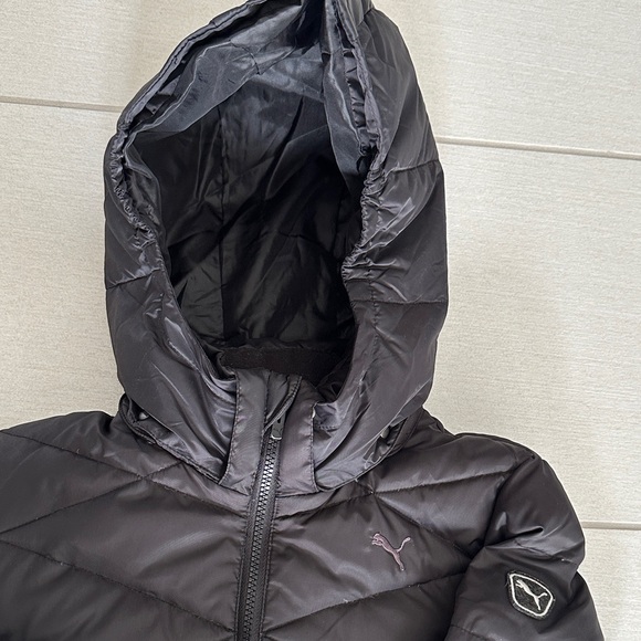 Puma Women's Black Quilted Puffer Jacket - Picture 2 of 16